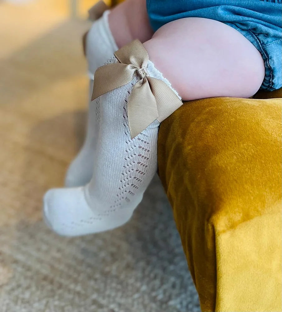 Eleanor Charles Light Brown Bow Socks